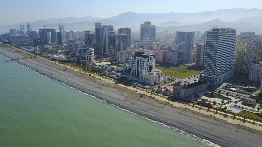 Orbi Dima Apart. Batumi Apartment Екстериор снимка